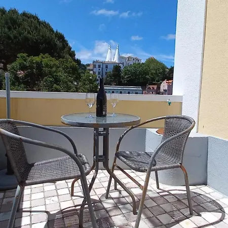 Casa Mariana 1 - Viver A Apartment Sintra